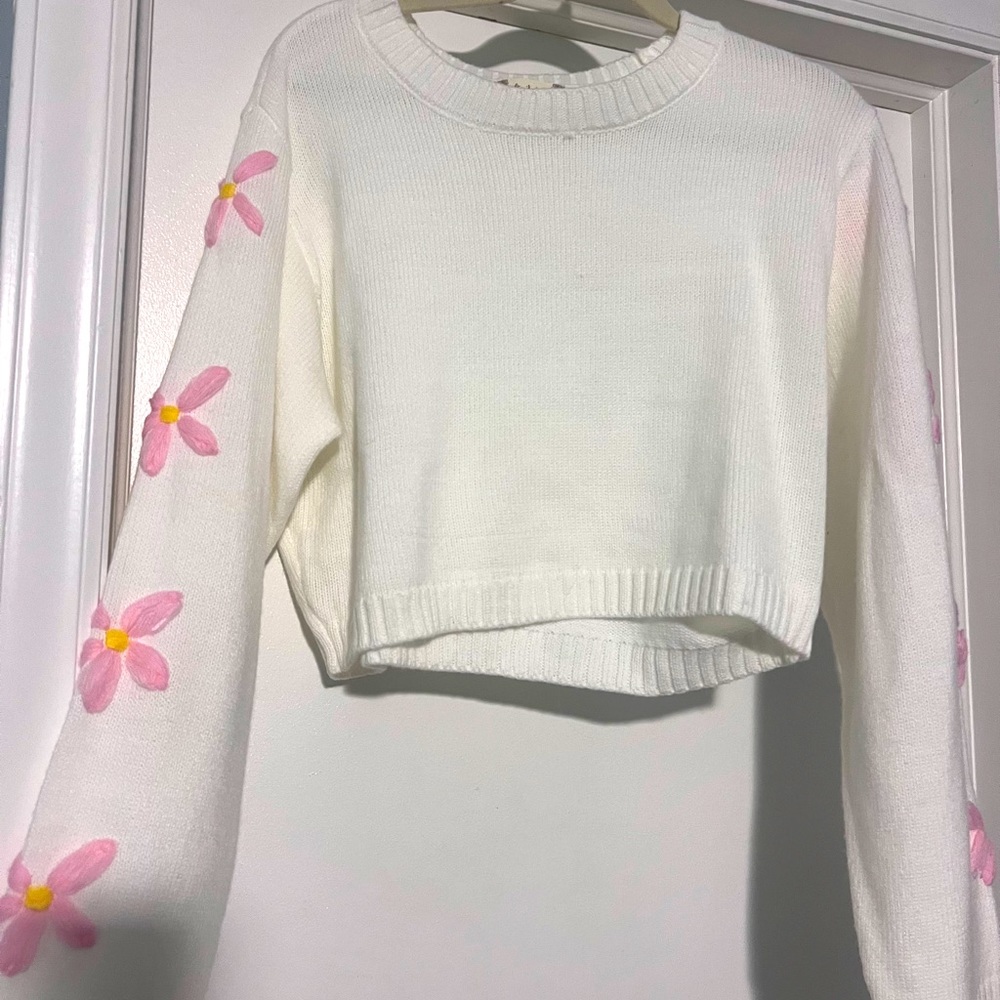 Altar’d State Medium Flower Sweater